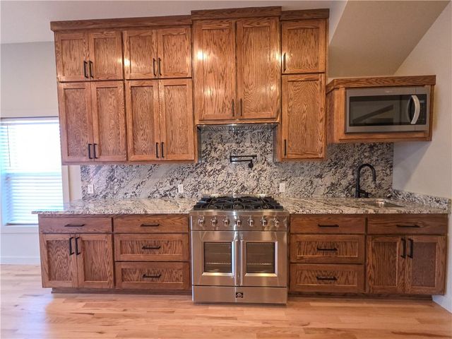 407 Old Forge Drive, Bentonville, AR 72712