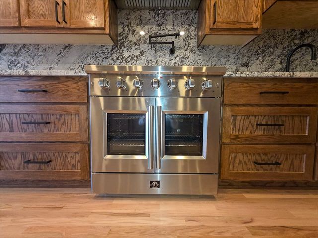 407 Old Forge Drive, Bentonville, AR 72712