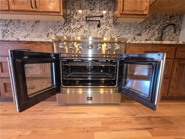 407 Old Forge Drive, Bentonville, AR 72712