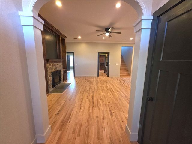 407 Old Forge Drive, Bentonville, AR 72712