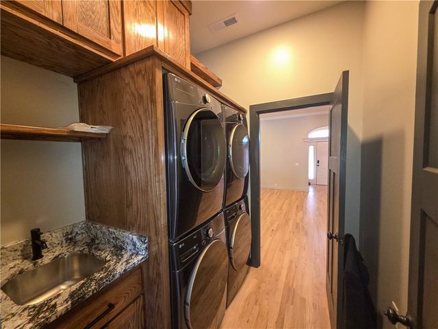 407 Old Forge Drive, Bentonville, AR 72712