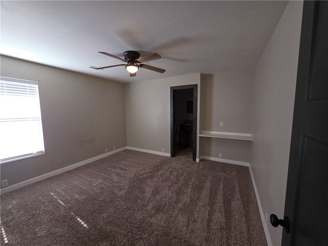 407 Old Forge Drive, Bentonville, AR 72712