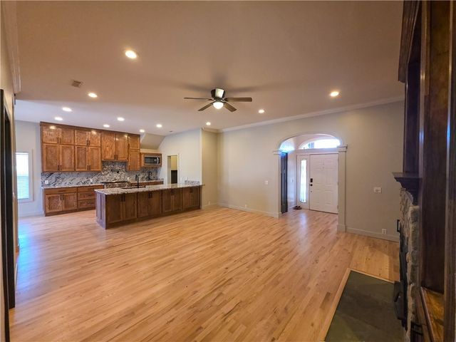 407 Old Forge Drive, Bentonville, AR 72712