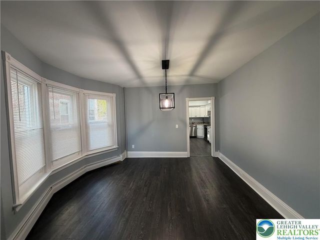 40 Locust, Macungie Boro, PA 18062