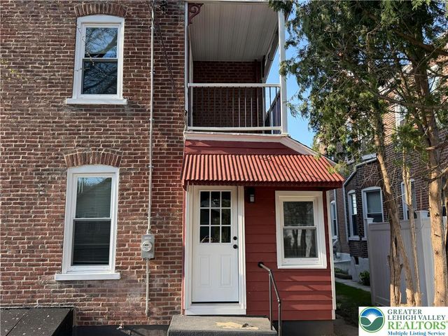 40 Locust, Macungie Boro, PA 18062