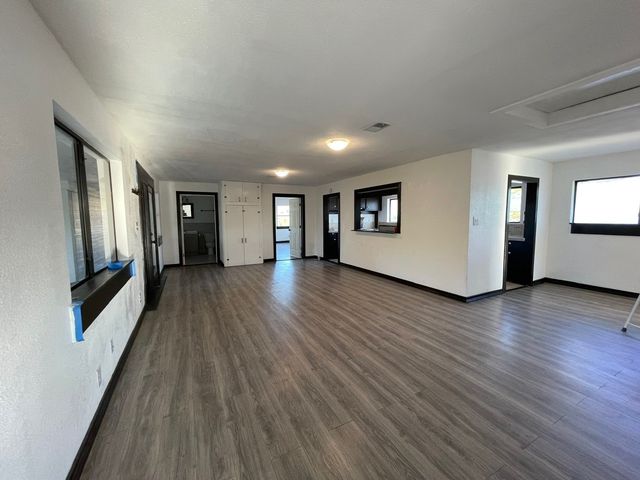 613 Central Texas Expressway A, B & C, Lampasas, TX 76550