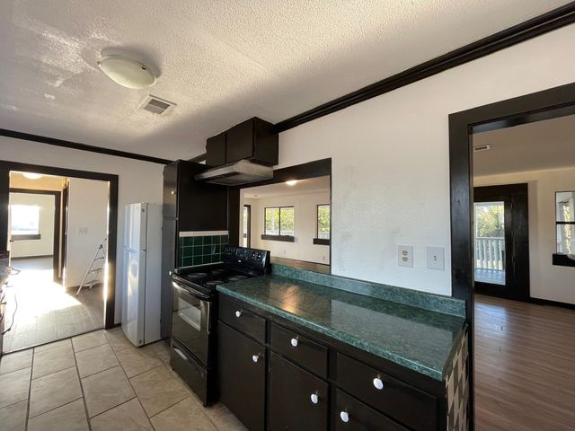 613 Central Texas Expressway A, B & C, Lampasas, TX 76550