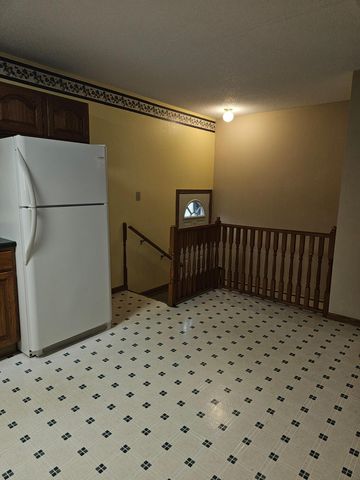 1121 S Vine Street, Fergus Falls, MN 56537