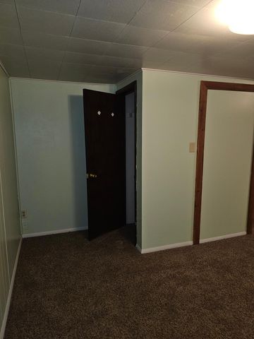 1121 S Vine Street, Fergus Falls, MN 56537