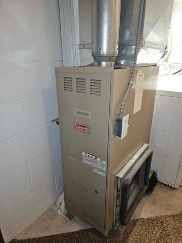 1121 S Vine Street, Fergus Falls, MN 56537