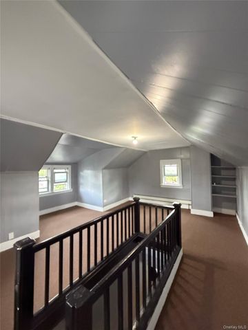 18640 Murdock Avenue 2nd Floor, Saint Albans, NY 11412
