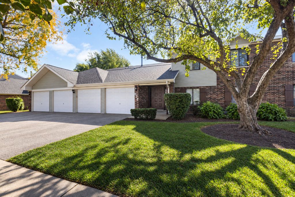 877 Cross Creek Drive A1, Roselle, IL 60172 — photo 2