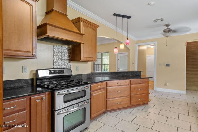 310 Prairie Lane, Lafayette, LA 70501