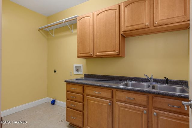 310 Prairie Lane, Lafayette, LA 70501