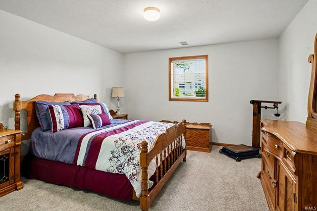 1802 Woodgate Drive, Goshen, IN 46526