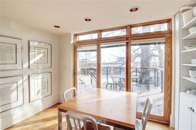 80 W Lafayette Street, Fayetteville, AR 72701