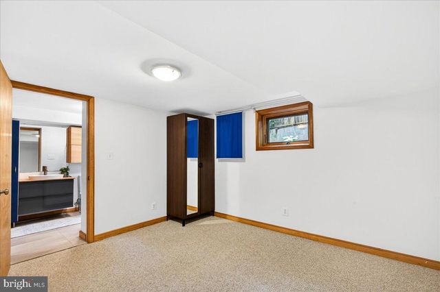 4301 37TH RD N, Arlington, VA 22207
