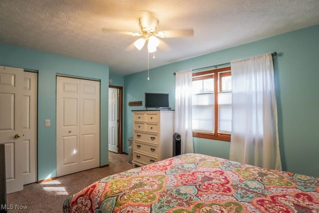 6402 Blossomwood Circle NE, Canton, OH 44721