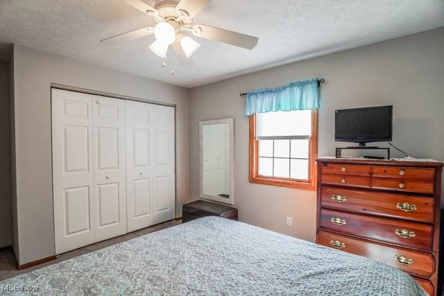 6402 Blossomwood Circle NE, Canton, OH 44721