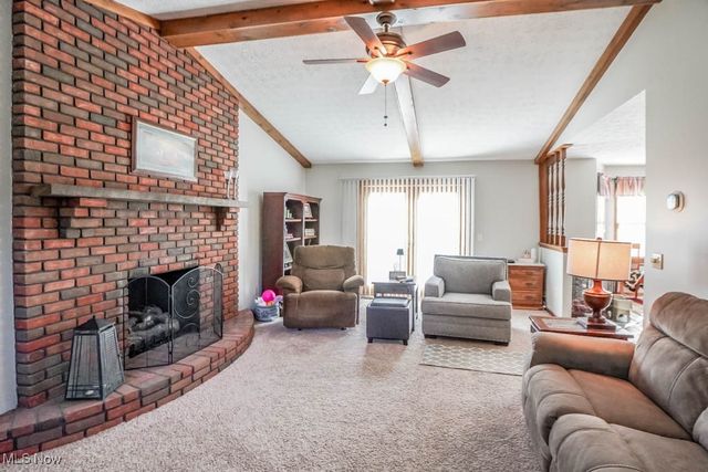 6402 Blossomwood Circle NE, Canton, OH 44721