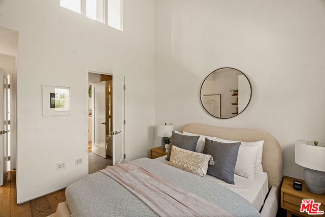3526 Stoner Avenue, Los Angeles, CA 90066