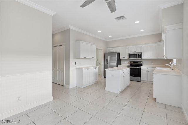 12573 Coconut Creek CT, Fort Myers, FL 33908