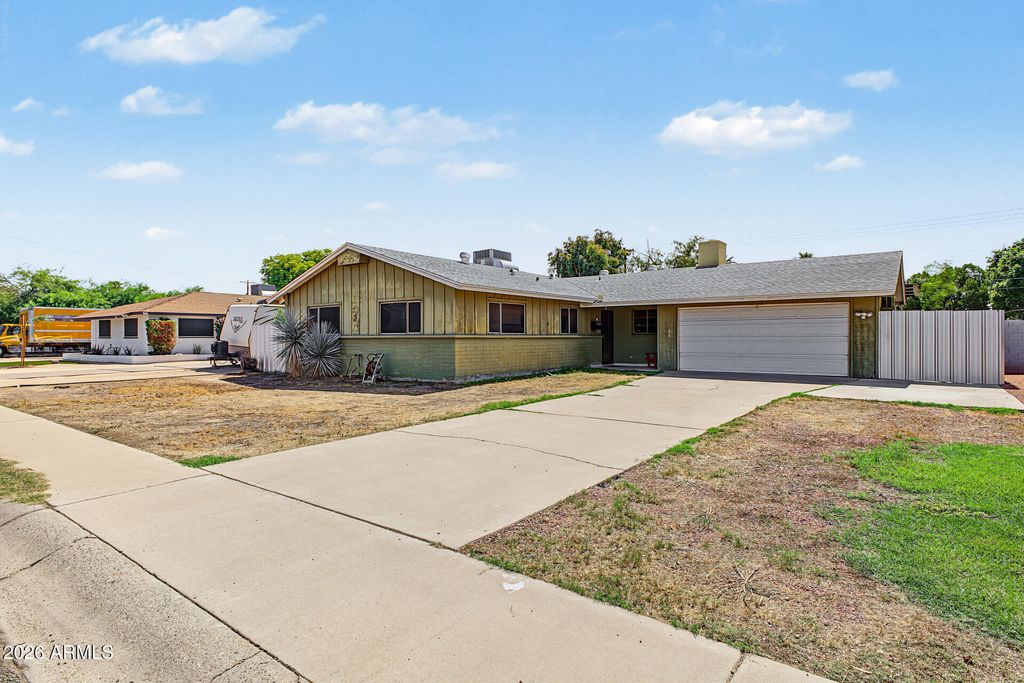 2109 W KEIM Drive, Phoenix, AZ 85015 — exterior