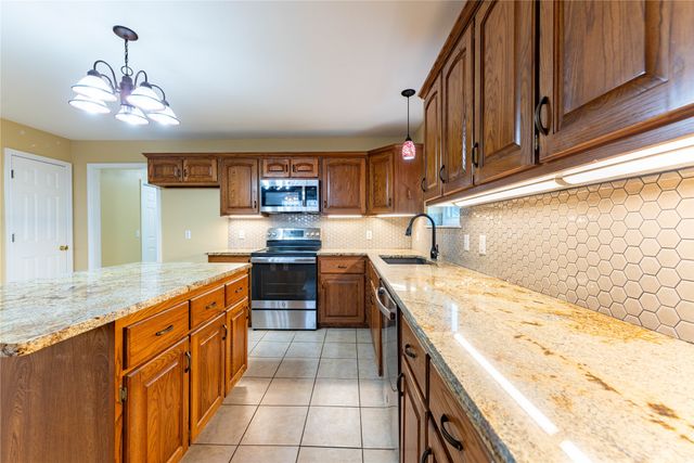 761 County Road 13550, Pattonville, TX 75468
