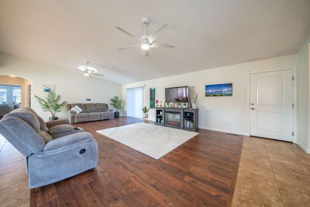 19237 Sandpiper Lane, Cottonwood, CA 96022