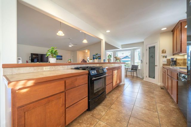 19237 Sandpiper Lane, Cottonwood, CA 96022