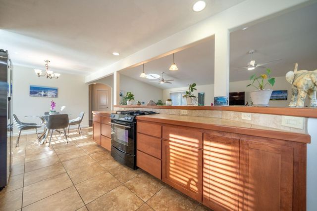 19237 Sandpiper Lane, Cottonwood, CA 96022