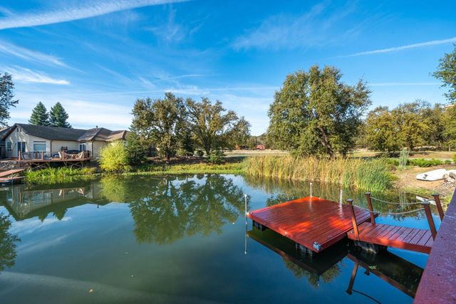 19237 Sandpiper Lane, Cottonwood, CA 96022