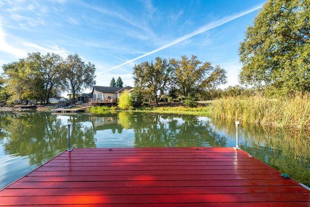 19237 Sandpiper Lane, Cottonwood, CA 96022