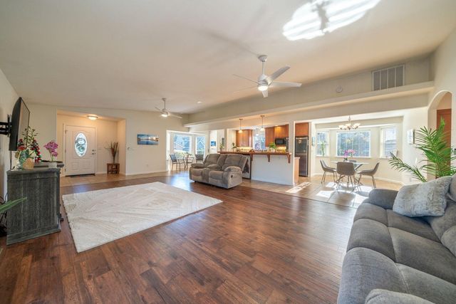 19237 Sandpiper Lane, Cottonwood, CA 96022