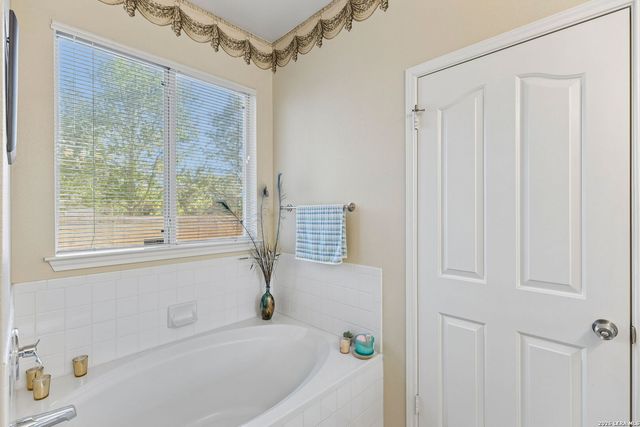 22611 MADISON PARK, San Antonio, TX 78260