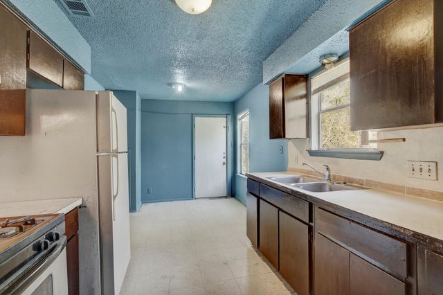 6207 Adalee Ave, Austin, TX 78723