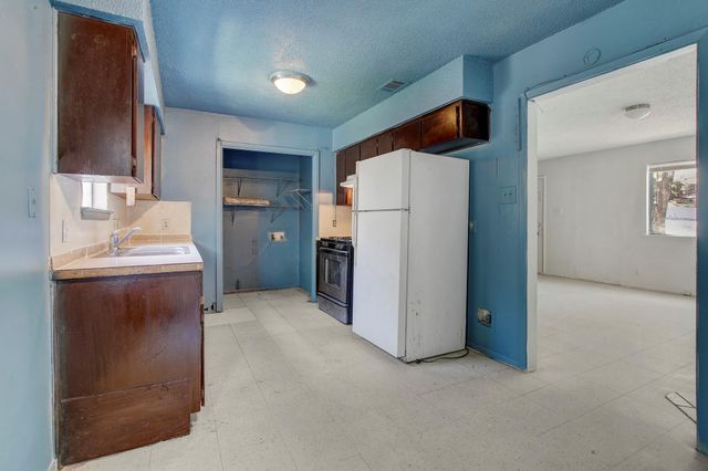 6207 Adalee Ave, Austin, TX 78723