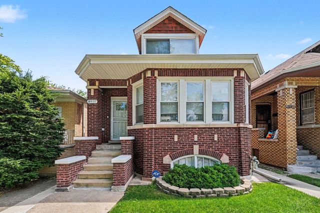 8937 S Paulina Street, Chicago, IL 60620