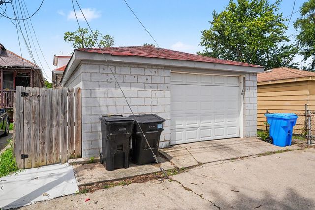 8937 S Paulina Street, Chicago, IL 60620