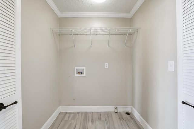 4162 Louisville Road, Salvisa, KY 40372