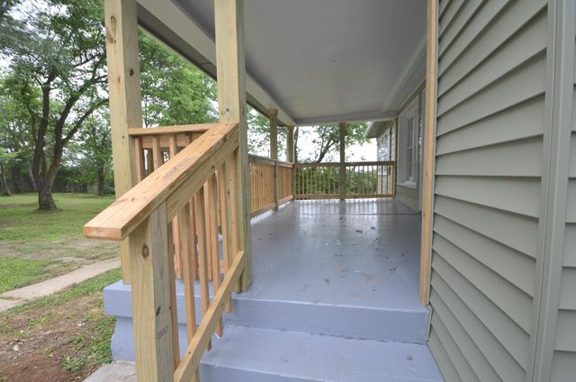 4162 Louisville Road, Salvisa, KY 40372