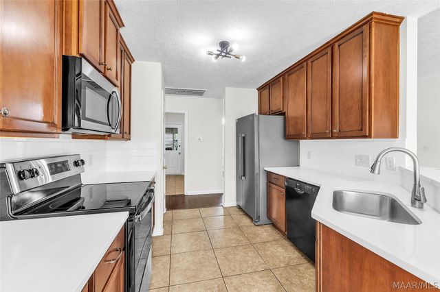 8772 WILL NEWTON Drive, Montgomery, AL 36117