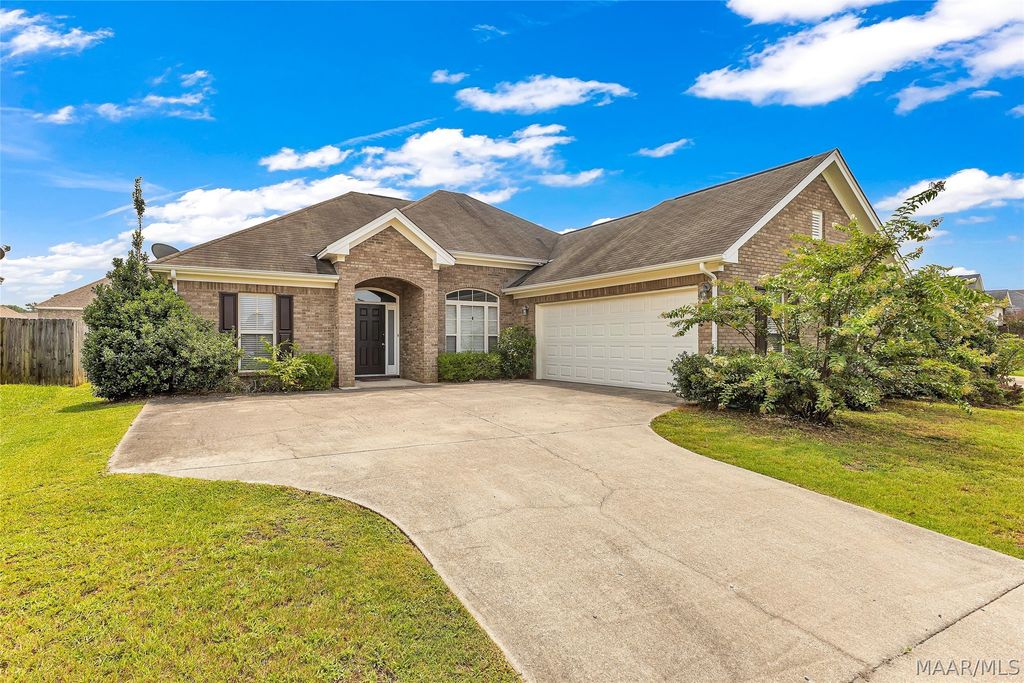 8772 WILL NEWTON Drive, Montgomery, AL 36117
