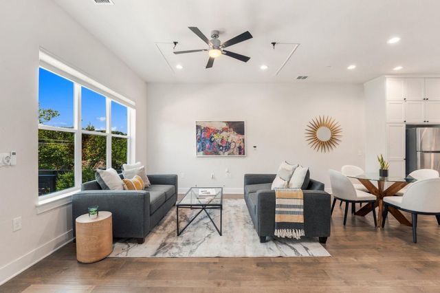 4405 Grotto DR, Austin, TX 78731