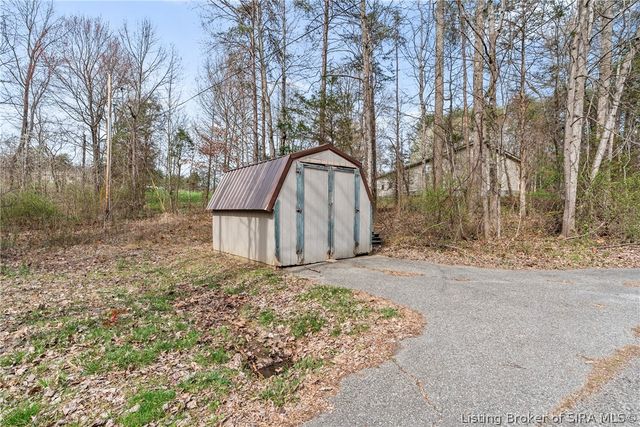 829 Greenrow Drive, Lanesville, IN 47136