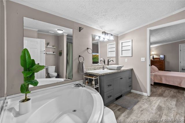 829 Greenrow Drive, Lanesville, IN 47136