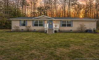 829 Greenrow Drive, Lanesville, IN 47136