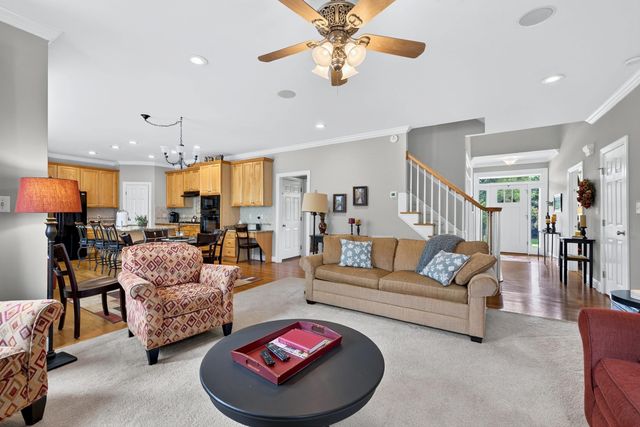 3024 Whitehart Lane, Raleigh, NC 27606