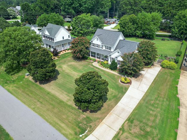 3024 Whitehart Lane, Raleigh, NC 27606