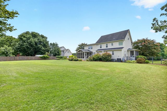 3024 Whitehart Lane, Raleigh, NC 27606